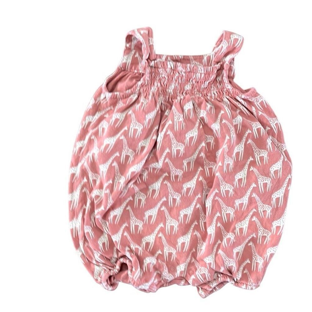 Baby gap giraffe bubble size 3 to 6 months